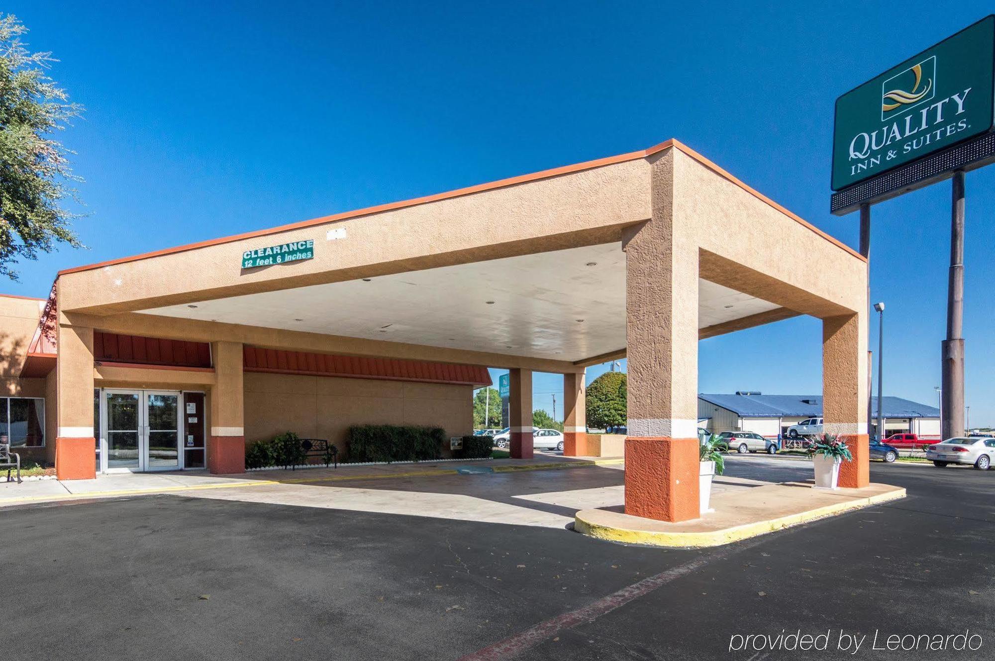 Texas Inn & Suites Denton Exterior foto